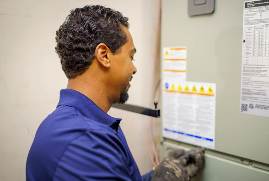 Lyndon Heating & Air provides commercial HVAC services